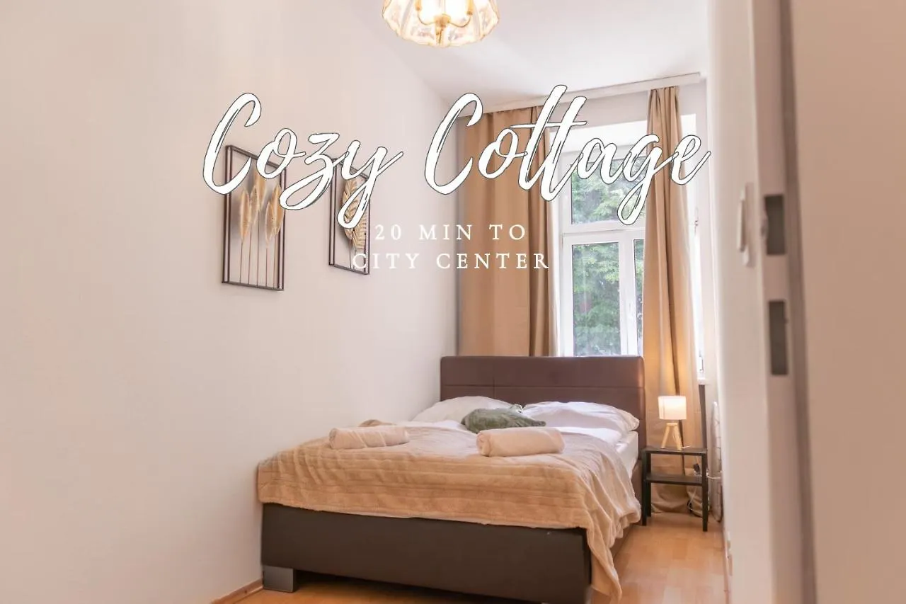 Welcoming 3Br Budget Apt. Well Connected Vienna Austria